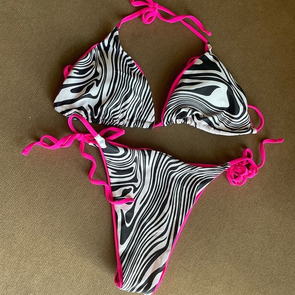 Bikini Set - Picture 5 of 5